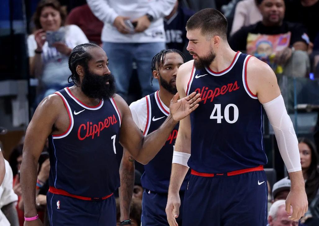 巴音布鲁克为啥停了