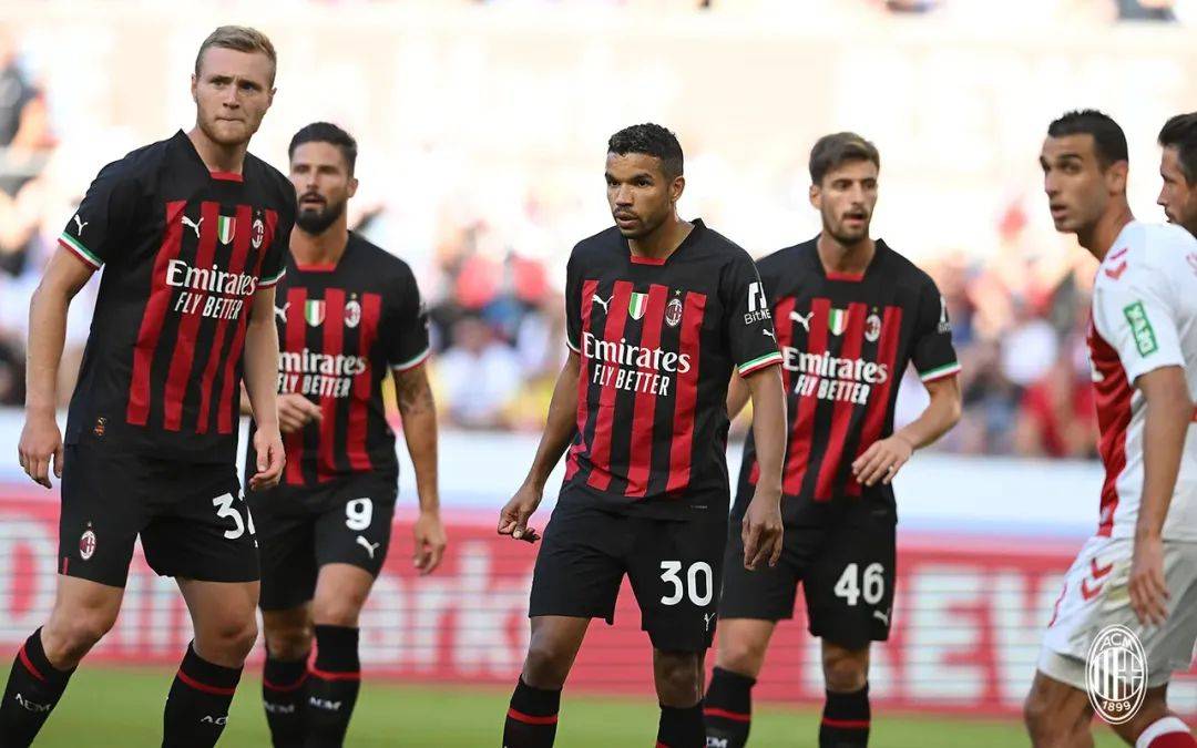 今夜足总杯焦点战,巴塞罗那状态回暖,气氛紧张,资深球员宣示担当(58年浮夸风的幕后人是谁) 今夜足总杯焦点战,巴塞罗那状态回暖,气氛紧张,资深球员宣示担当(58年浮夸风的幕后人是谁)