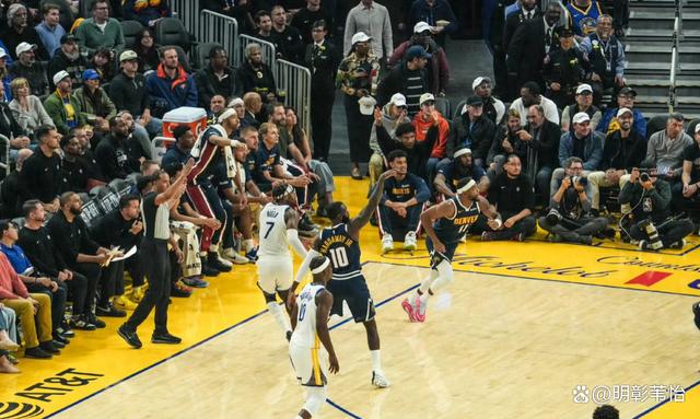 转会期NBA总决赛焦点战，丹佛掘金内部沟通，气氛紧张，团队化学反应显著(nba总决赛3比0翻盘的球队)