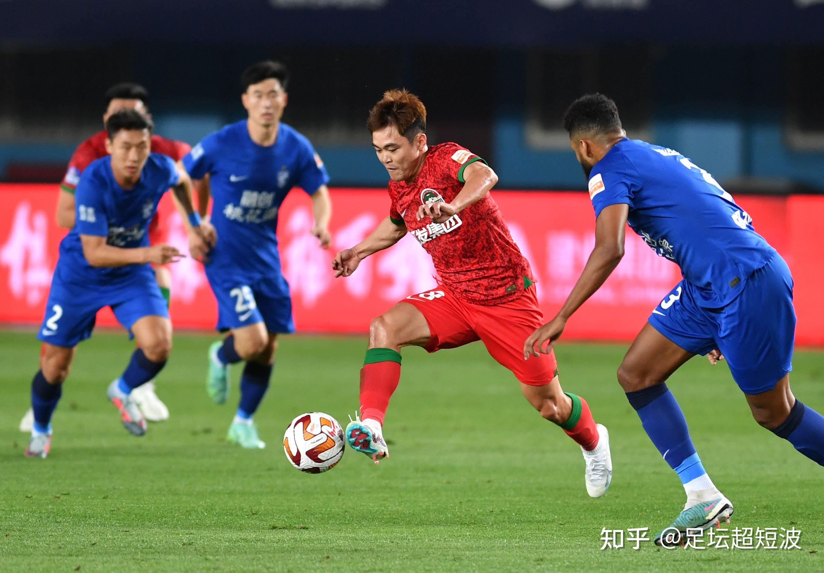 武汉三镇足球俱乐部近期宣布解散