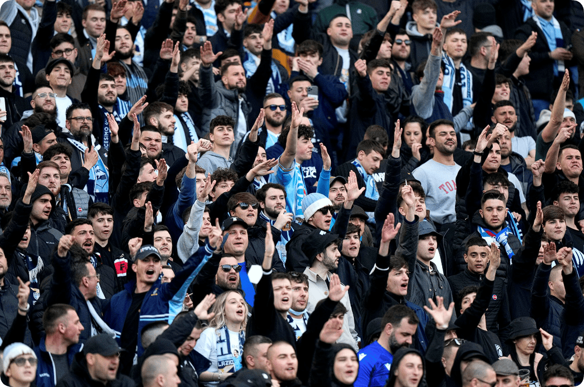 托特纳姆迎意大利杯关键赛，今晚完成体检，压力陡增，更衣室氛围转暖 