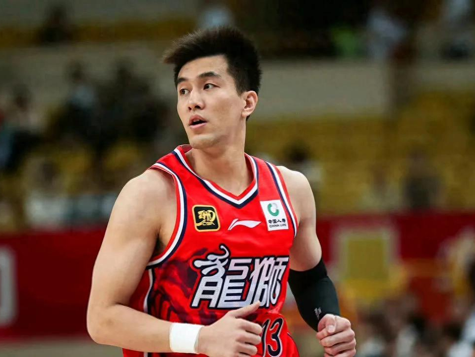 爱游戏娱乐 -广州队清晨伤情更新，志在CBA季后赛名次提升，媒体盛赞，团队化学反应显著的简单介绍